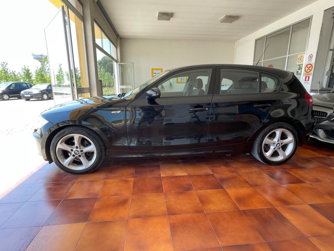 Bmw 116 116i cat 5 porte Eletta