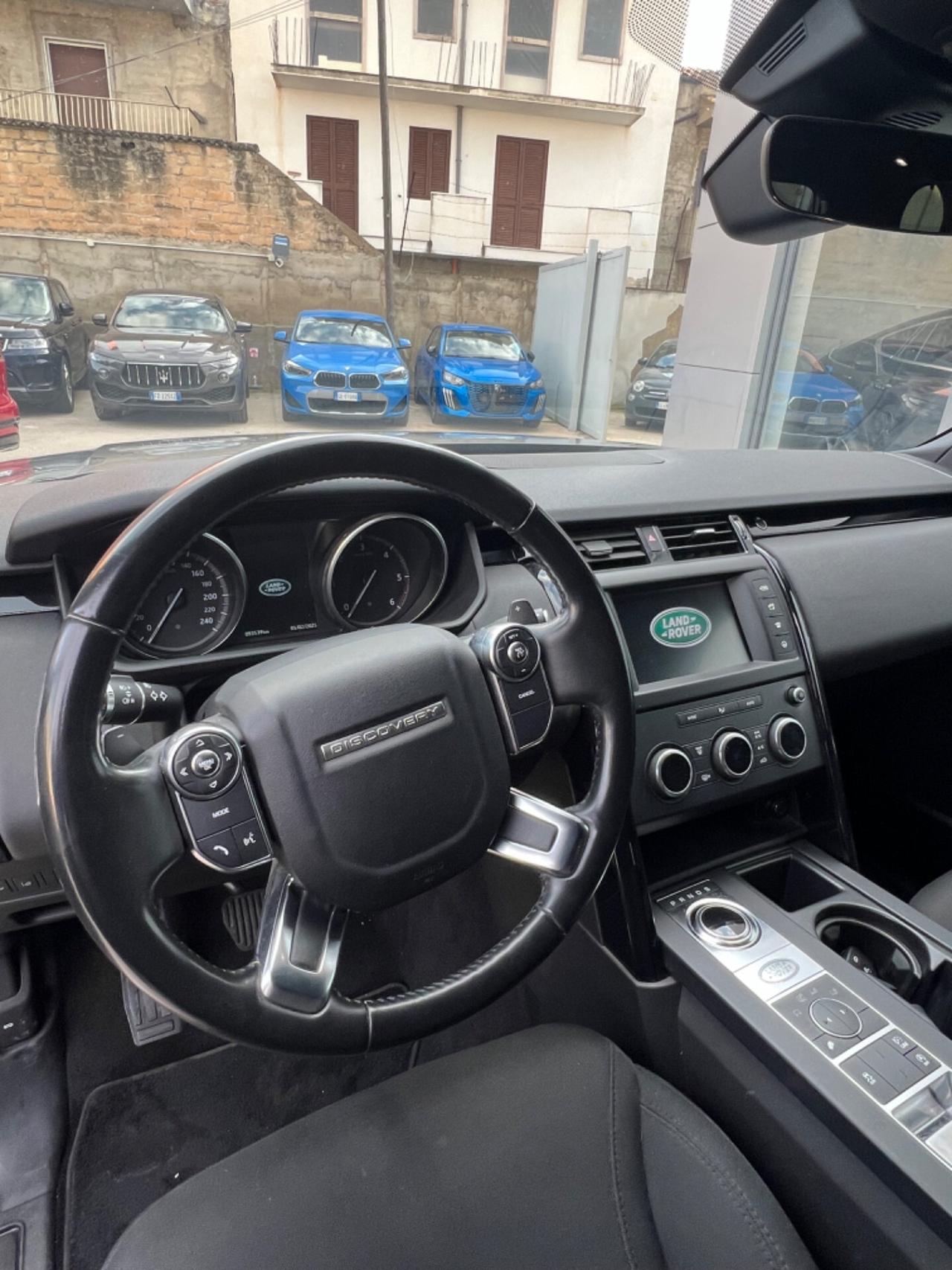 Land Rover Discovery 2.0 sd4 SE 240cv auto 7 posti - anno 2018 - km 90.000