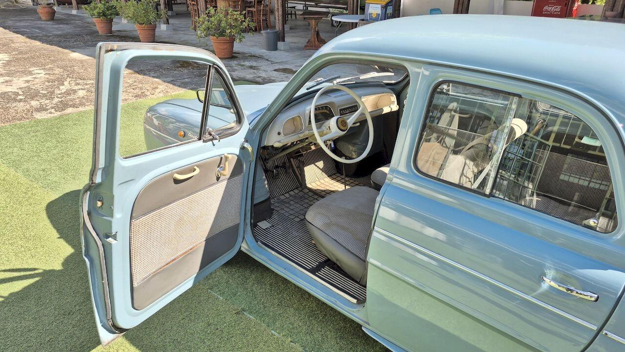 Alfa Romeo Dauphine – 1961