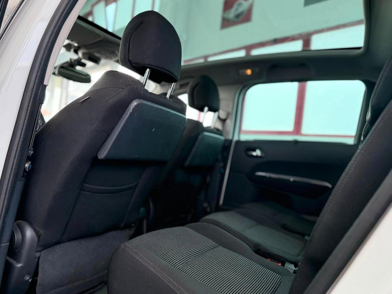 Peugeot 5008 2.0 HDI 150cv Allure 2011 5posti