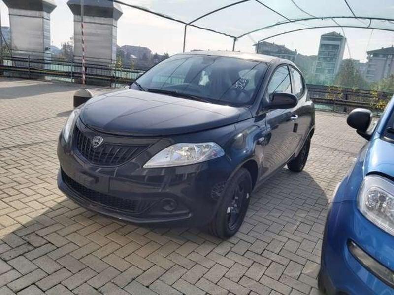 Lancia Ypsilon 1.0 FireFly Hybrid Oro