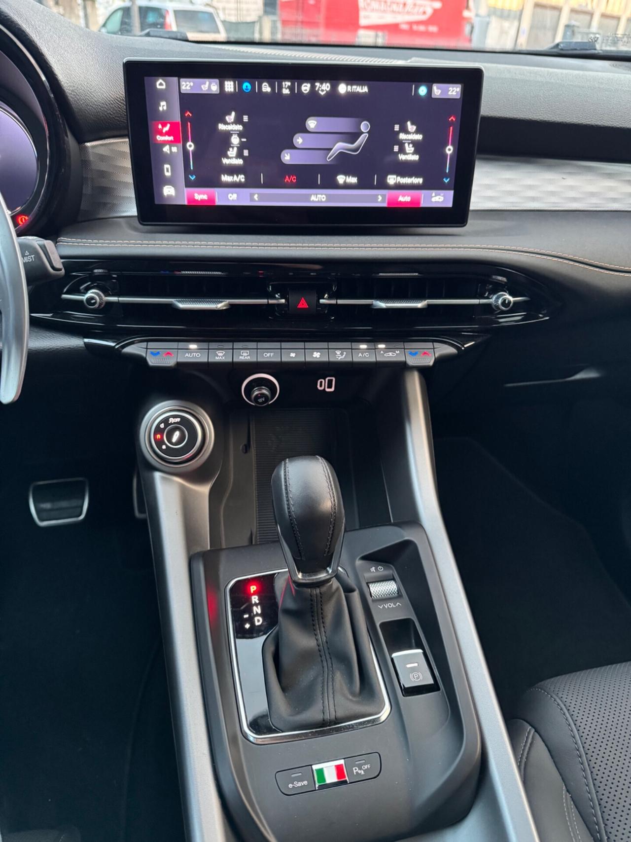 Alfa Romeo Tonale 1.3 280 CV PHEV AT6 Q4 Veloce