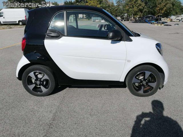 SMART ForTwo Fortwo III 2015 eq Perfect my19 tg. FS149EL