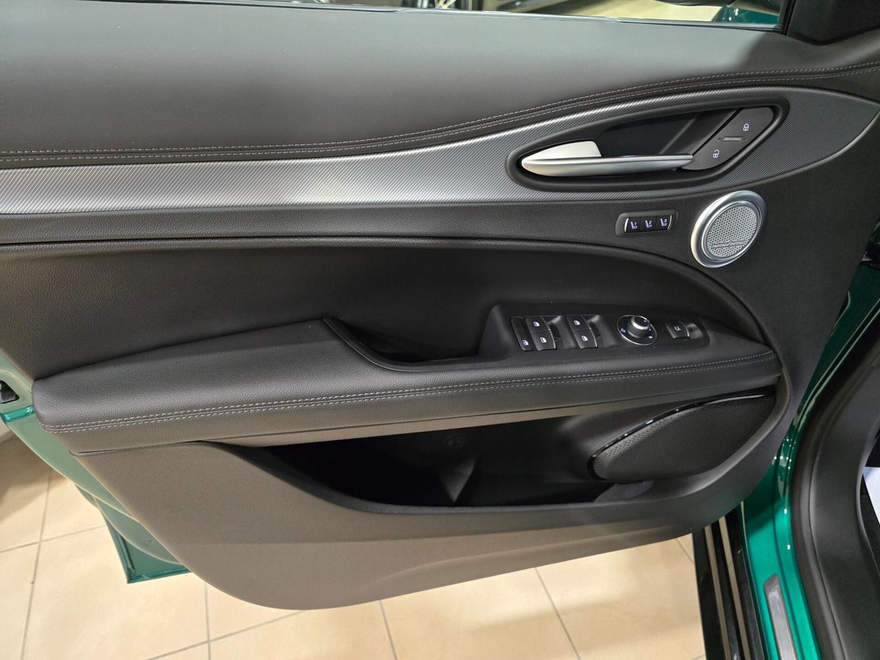 Alfa Romeo Stelvio 2.2 Turbodiesel 210 CV AT8 Q4 V