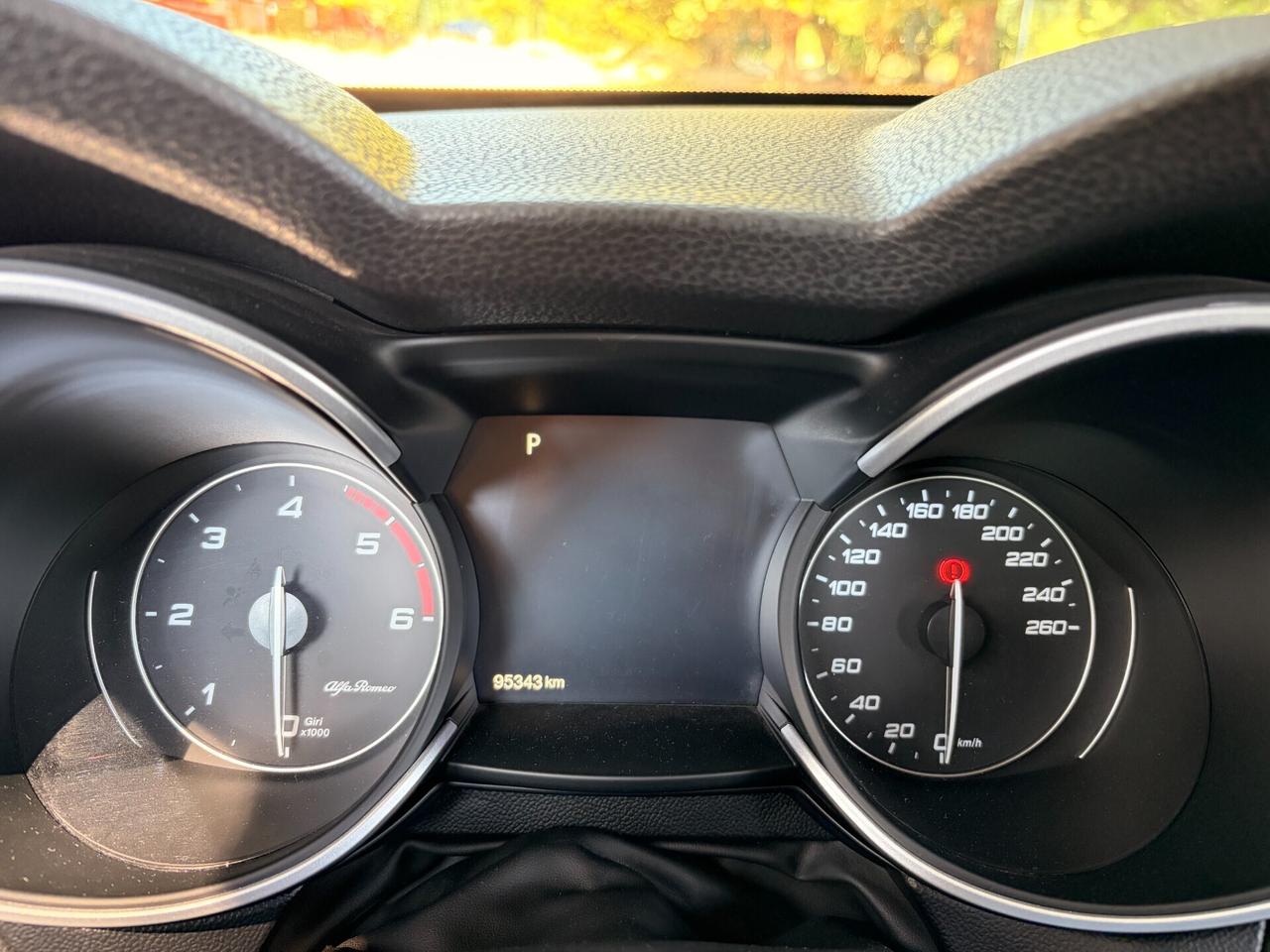 Alfa Romeo Stelvio 2.2 Turbodiesel 190 CV AT8 Q4 Business