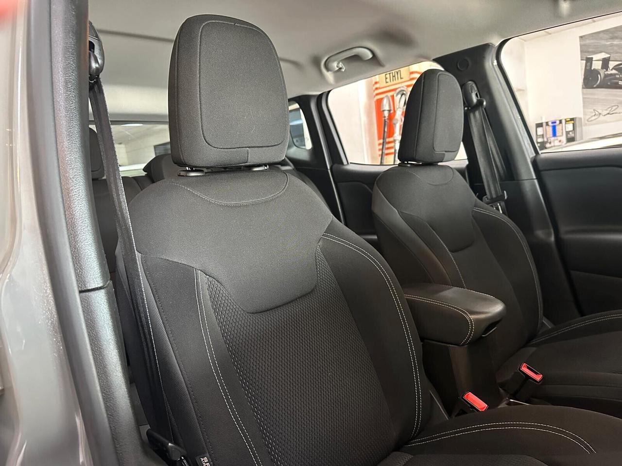 Jeep Renegade 1.6 Mjt DDCT 120 CV Limited FULL OPT. PARI AL NUOVO!!!
