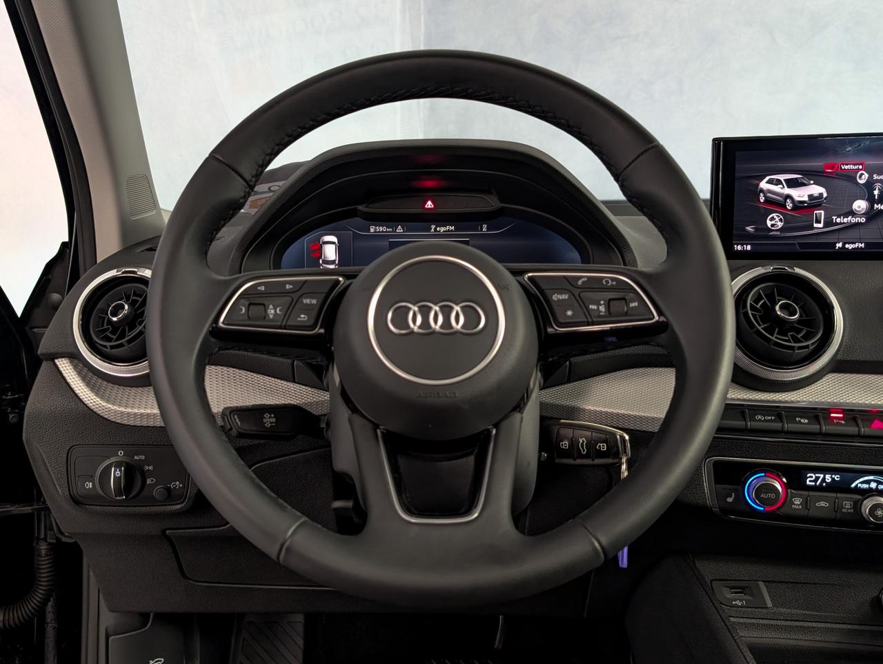 Audi Q2 35 TFSI S-tronic Business Advanced