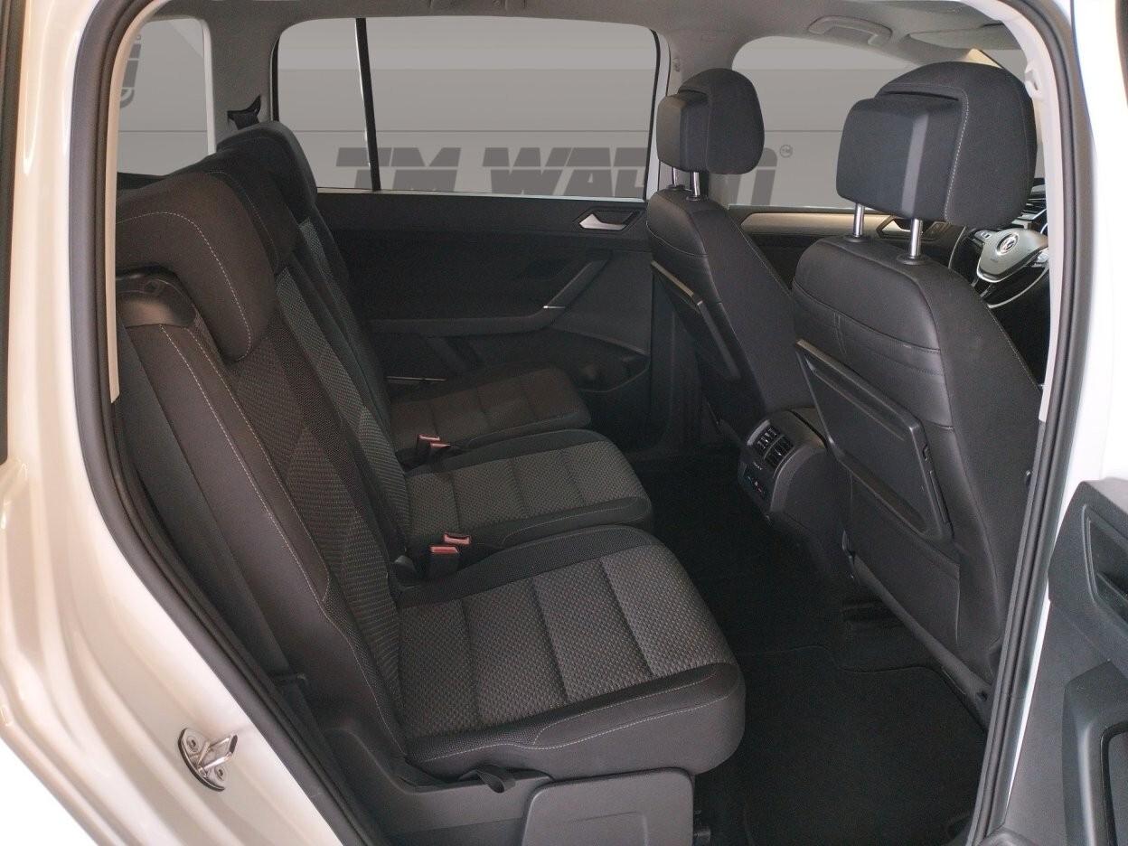 Volkswagen Touran 2.0 tdi Executive dsg - 7 POSTI