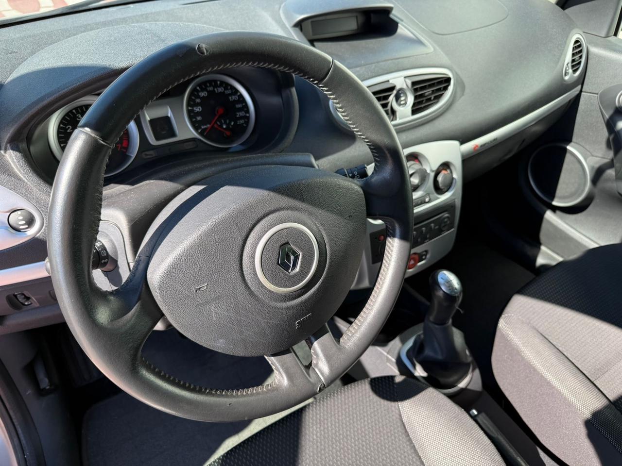 Renault Clio 1.2 16V KM 78.000 100CV SporTour