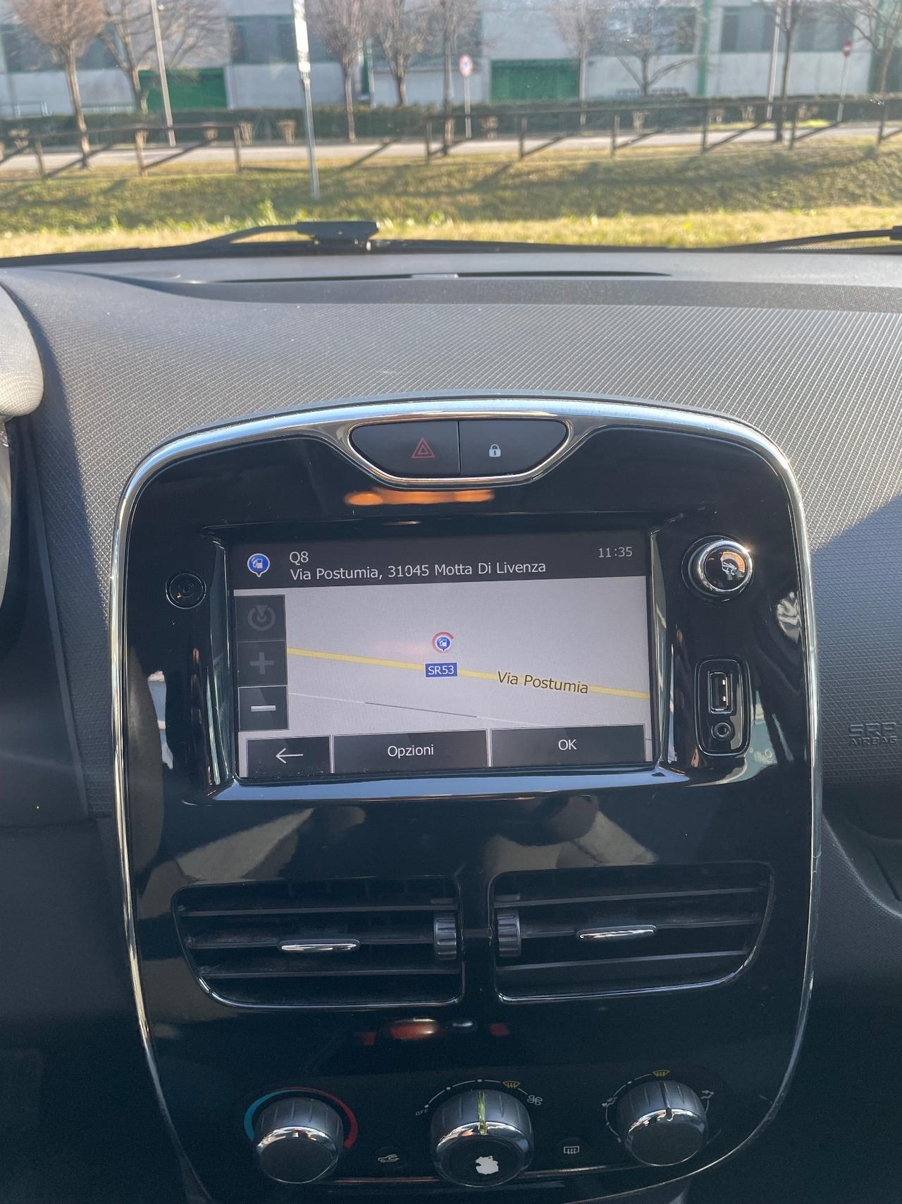 Renault Clio Neopatentati