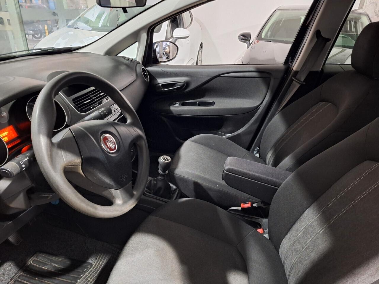 Fiat Punto 1.4 Natural Power 77cv Lounge 2016