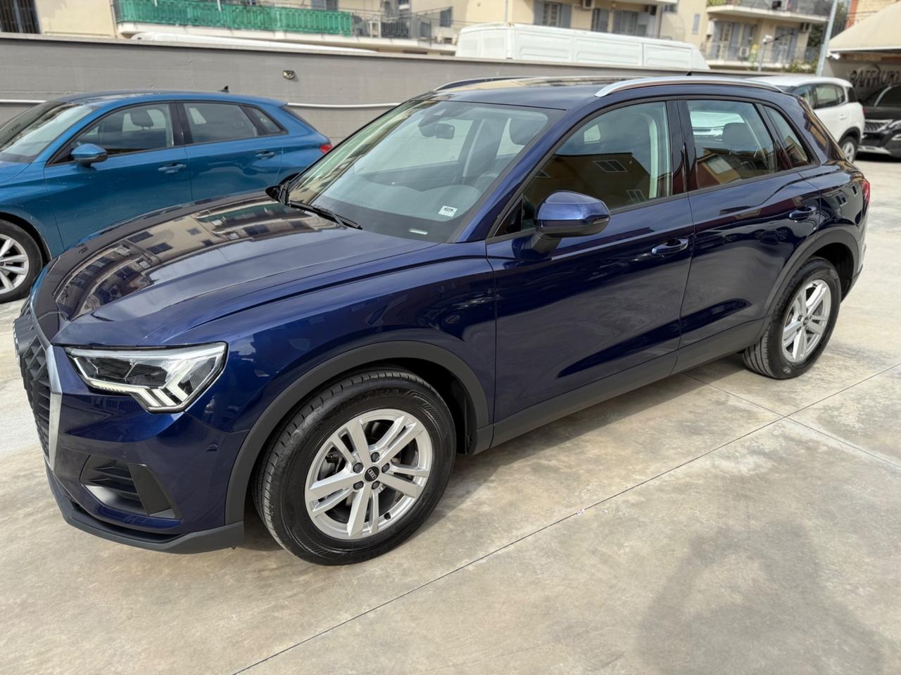 Audi Q3 35 TDI S tronic Business Advanced