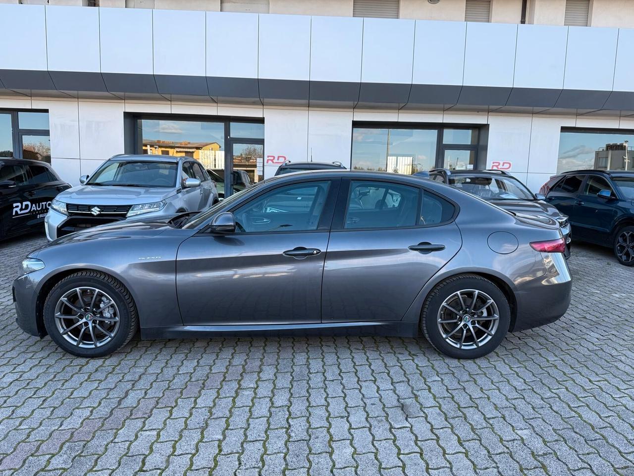 Alfa Romeo Giulia 2.2 Turbodiesel 160 CV AT8 Super