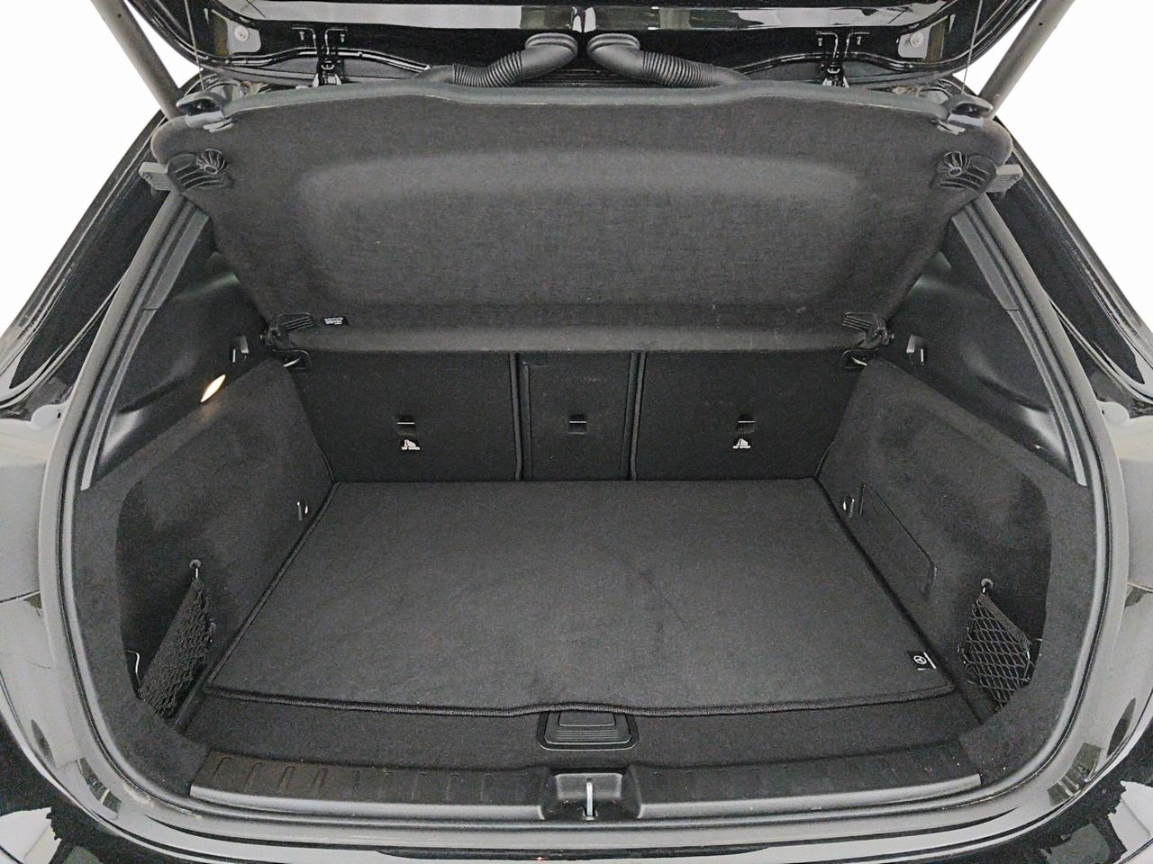 Mercedes GLA 200 d Progressive Advanced