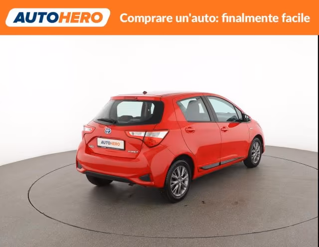 TOYOTA Yaris 1.5 Hybrid 5 porte Active
