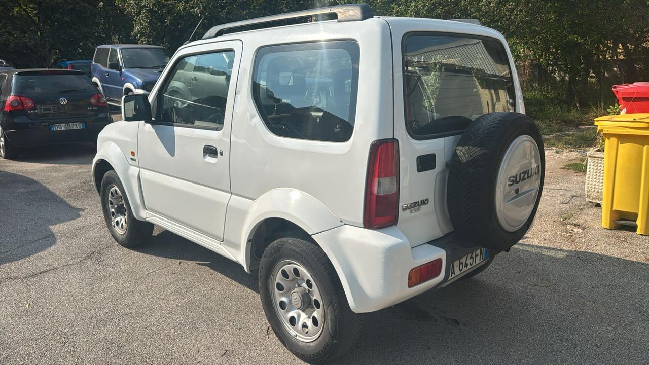 Suzuki Jimny 1.5 DDiS cat 4WD JLX Più