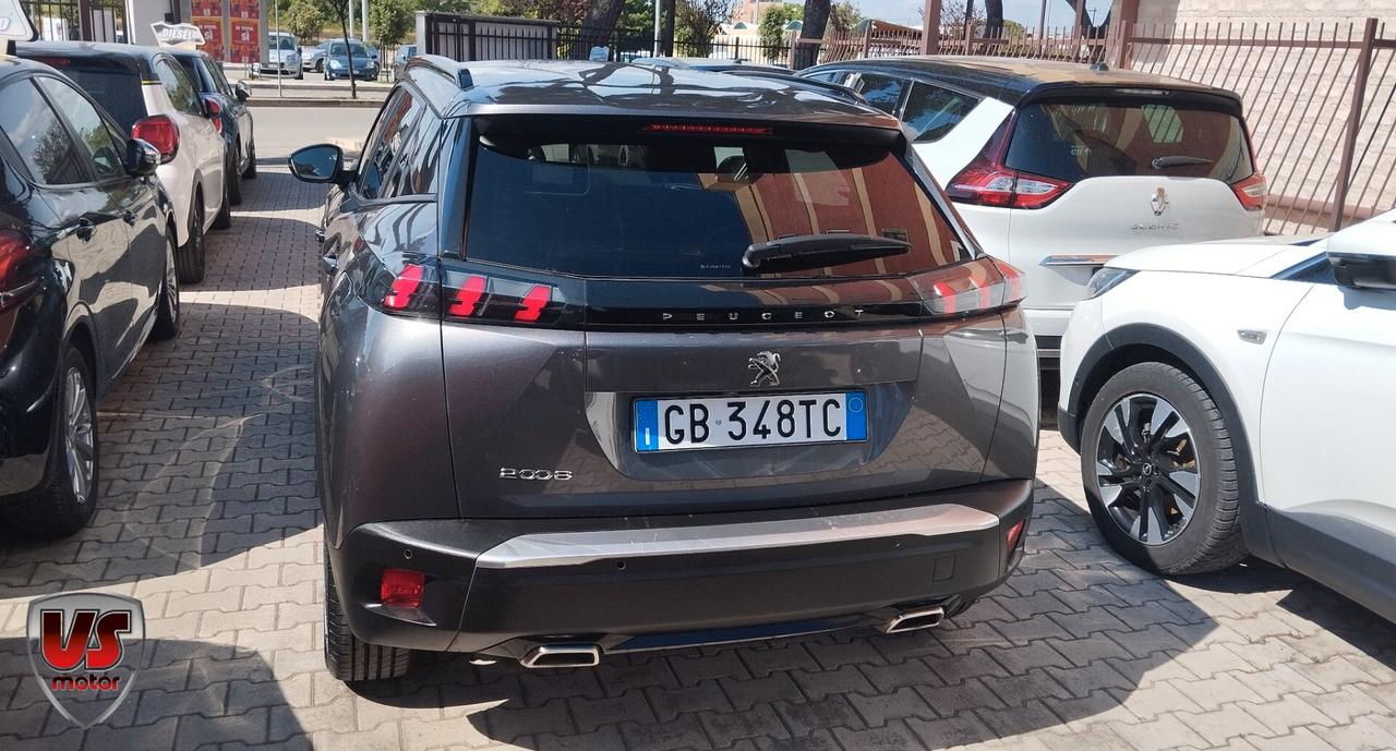 PEUGEOT 2008 1.2 BENZ-NAVI-2020