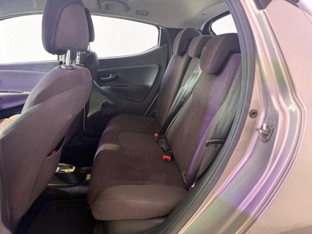 LANCIA Ypsilon 1.2 69 CV 5 porte GPL Ecochic Gold