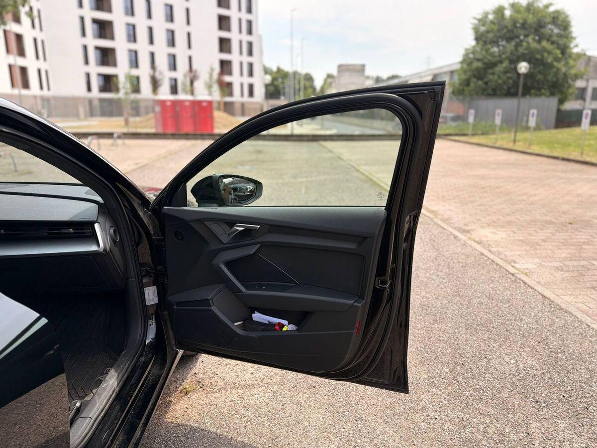 Audi A3 Sportback 35 1.5 tfsi mhev Business Advanced s-tronic