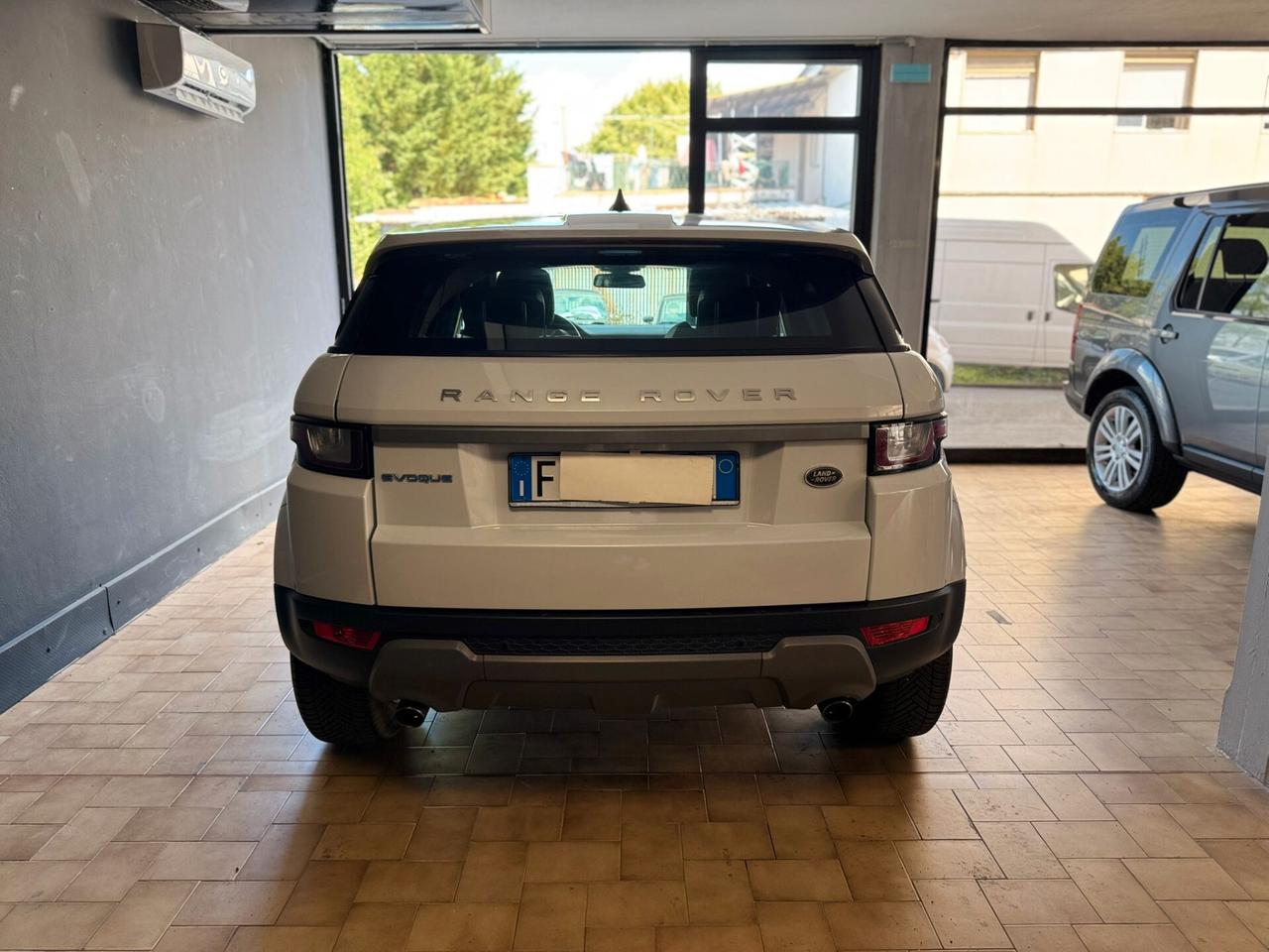Land Rover Range Evoque 2.0 TD4 150 CV 5p. Business Edition Pure