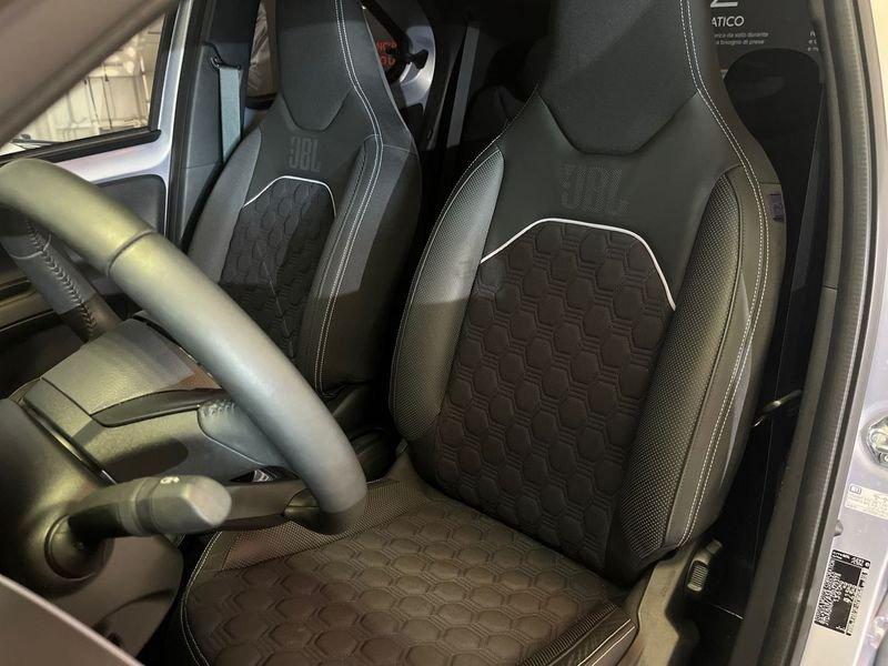 Toyota Aygo X 1.0B (72 CV) JBL Special Edition