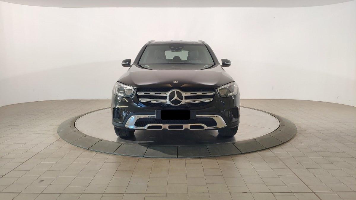 MERCEDES Glc SOLO PER COMMERCIANTI AUTO SENZA GARANZIA