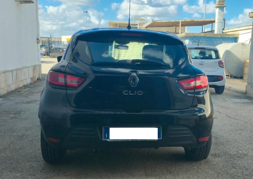Renault Clio dCi 8V 75 CV 5 porte Duel2