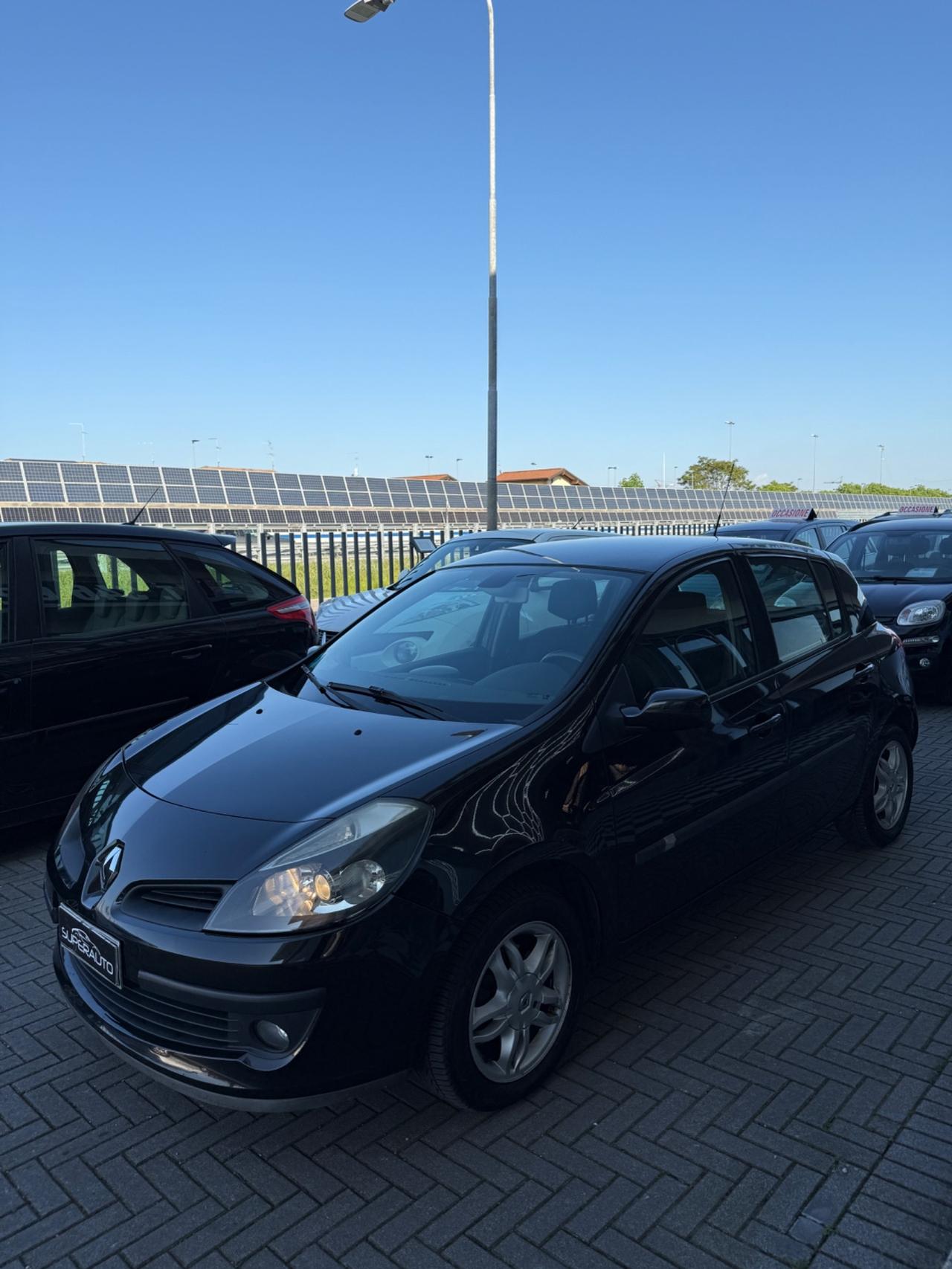 Renault Clio 1.2 16V 5 porte Luxe
