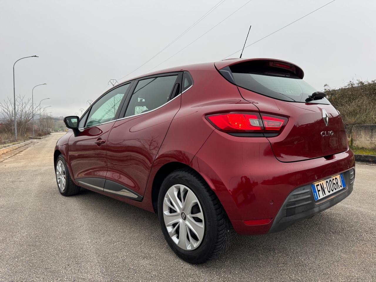 Renault Clio dCi 8V 75 CV 5 porte Moschino Life