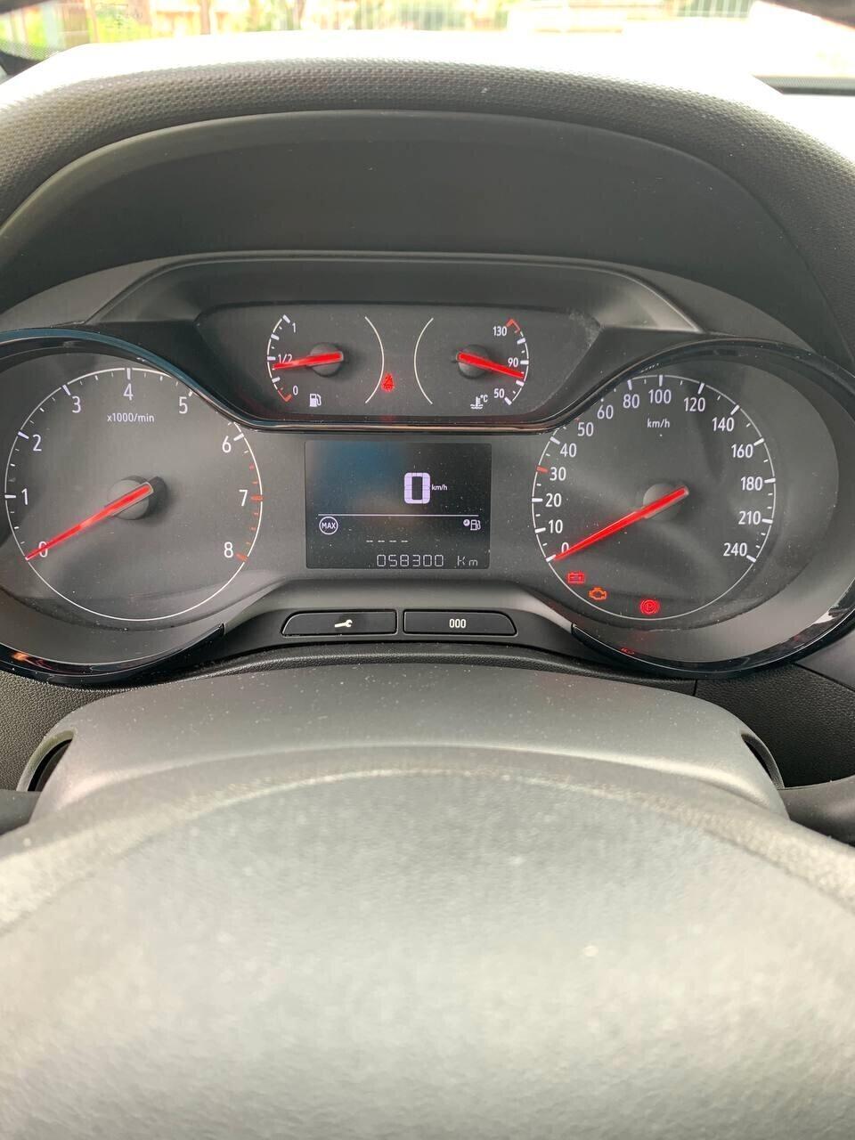 Opel Crossland X 1.2 ADVANCE MT5- UNIPRO