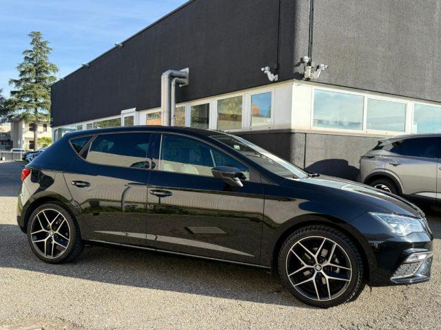 SEAT Leon 1.5 TGI 5p. FR NAVI - LED - TELECAMERA - BT - 18