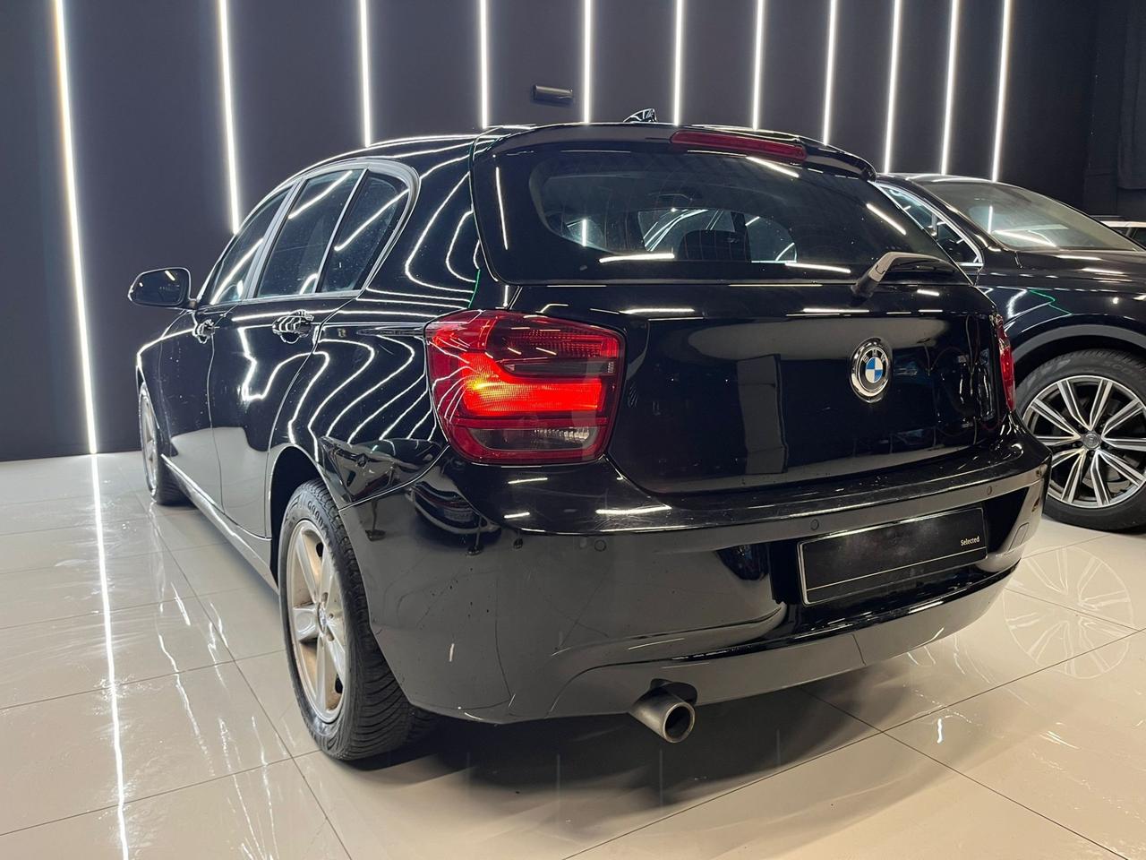 Bmw 116d 5p. Urban OK NEOPATENTATI