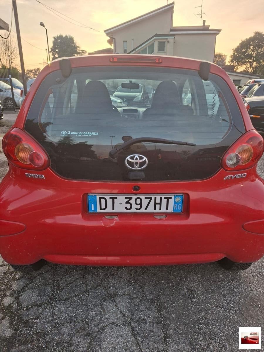 TOYOTA - Aygo - 12V VVT-i 5 porte Sol