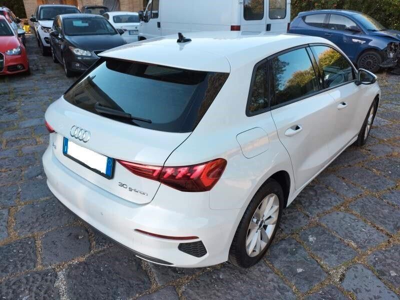 Audi A3 SPB 35 TFSI S tronic G-TRON Business Advanced