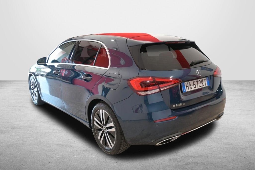MERCEDES-BENZ A 180D 116CV 6M. SPORT ( FARI LED - AMBIENT LIGHTS - CRUISE - PELLE - NAVI PREMIUM - PARK ASSIST - TELECAMERA POST. - CERCHI 17 )