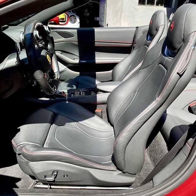 Ferrari Portofino Portofino solo 8,900km rosso Portofino