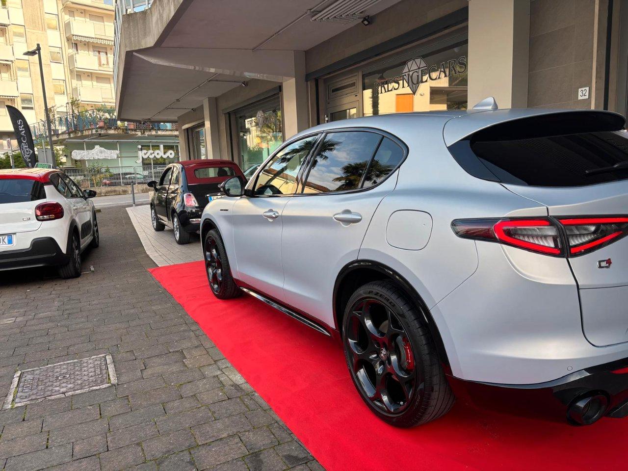 Alfa Romeo Stelvio Competizione