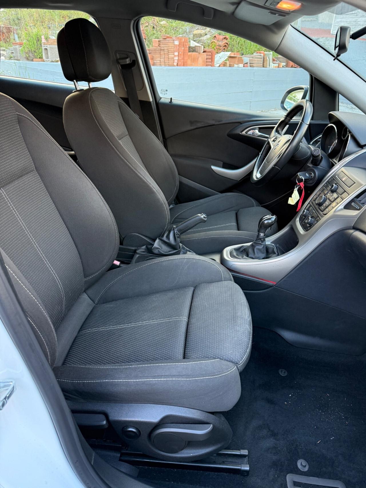 Opel Astra 1.7 CDTI 110CV 5 porte Cosmo