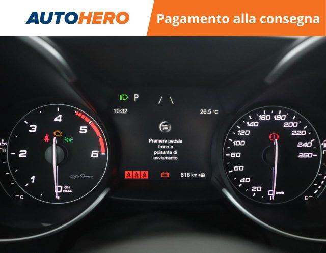 ALFA ROMEO Giulia 2.2 Turbodiesel 210 CV AT8 AWD Q4 Veloce