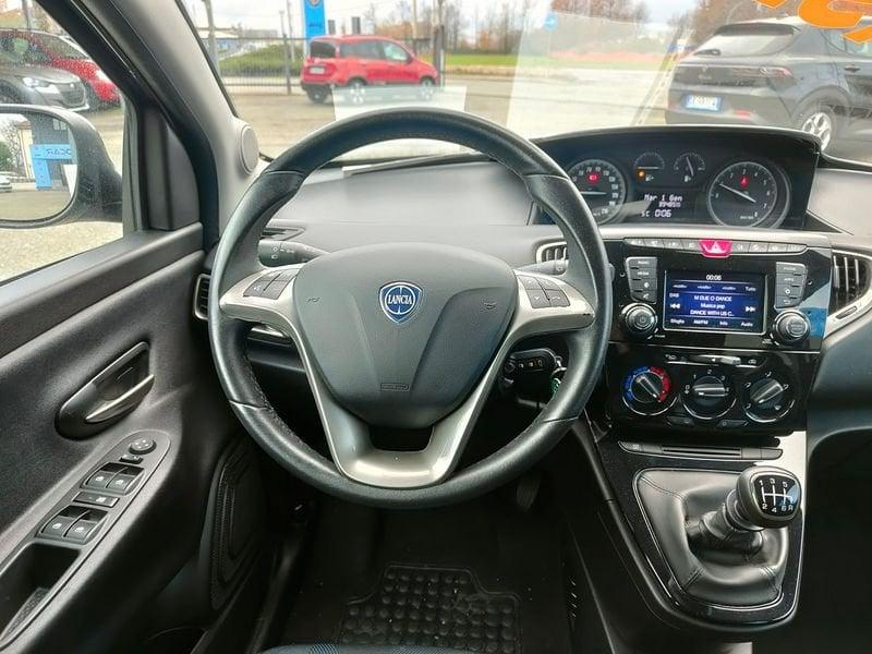 Lancia Ypsilon III 2015 5 Porte 1.0 FireFly Hybrid 70cv Gold S&S