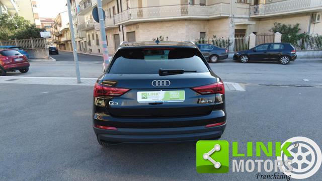 AUDI Q3 35 TDI S tronic Business