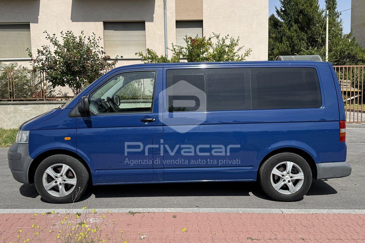 VOLKSWAGEN Caravelle 2.5 TDI/130CV PC