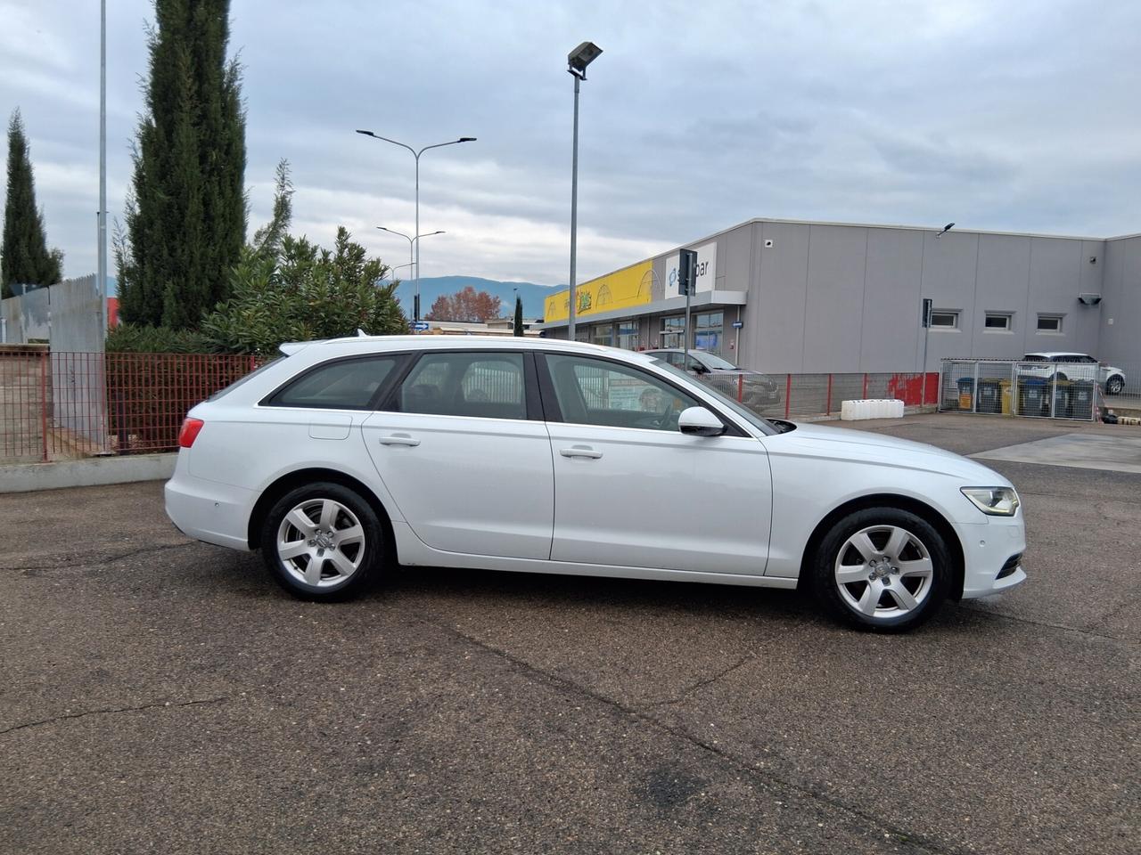 Audi A6 Avant 2.0 TDI 177 CV Ambiente