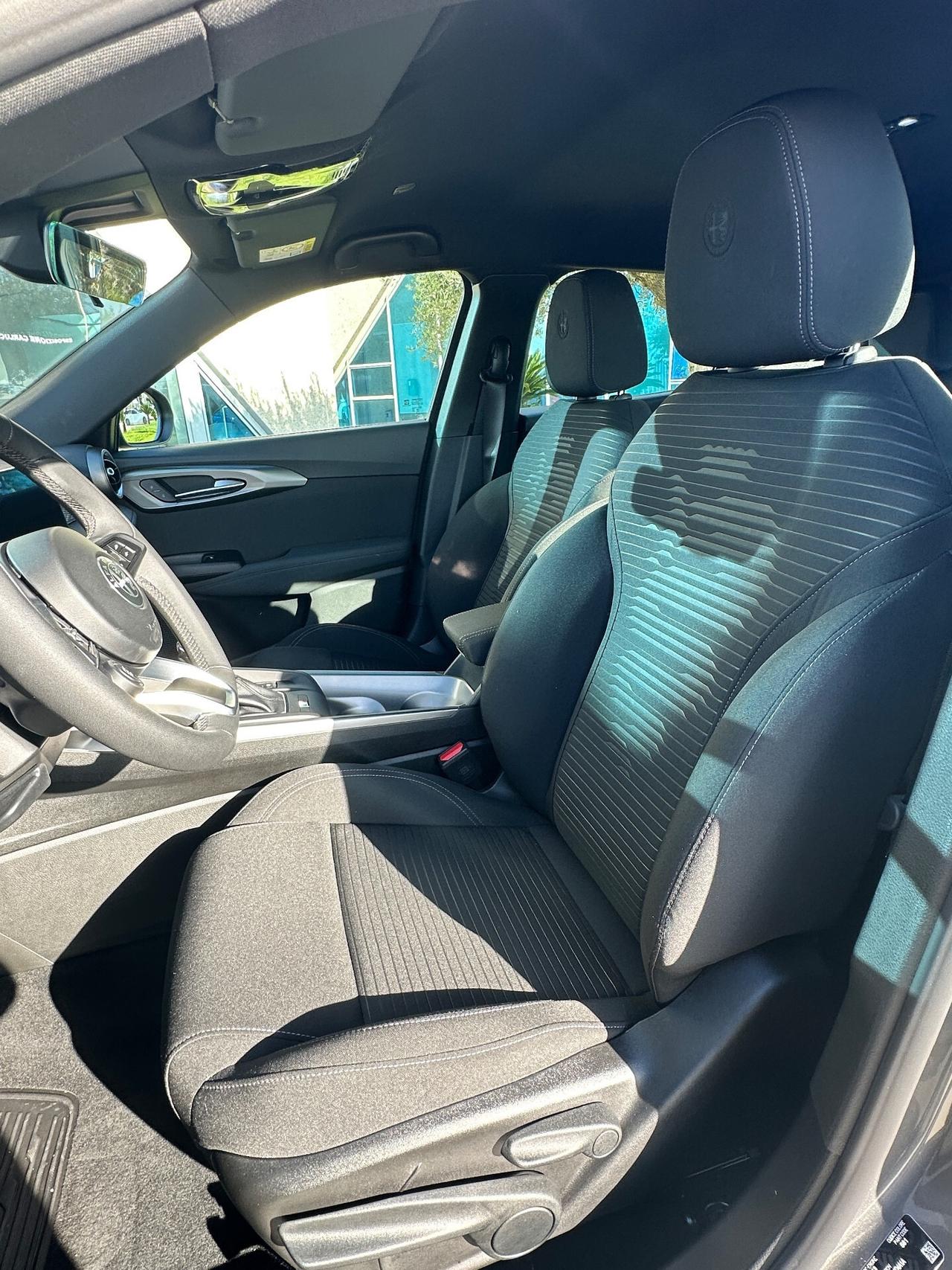 Alfa Romeo Tonale Sprint 130cv possibilità noleggio no scoring