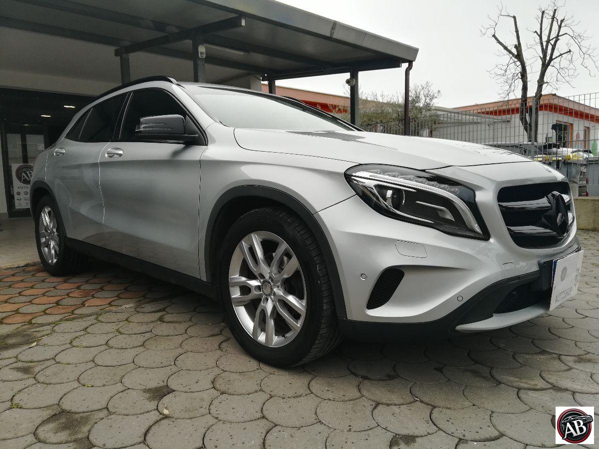 MERCEDES - Classe GLA - 200 CDI Automatic Premium - PERMUTE