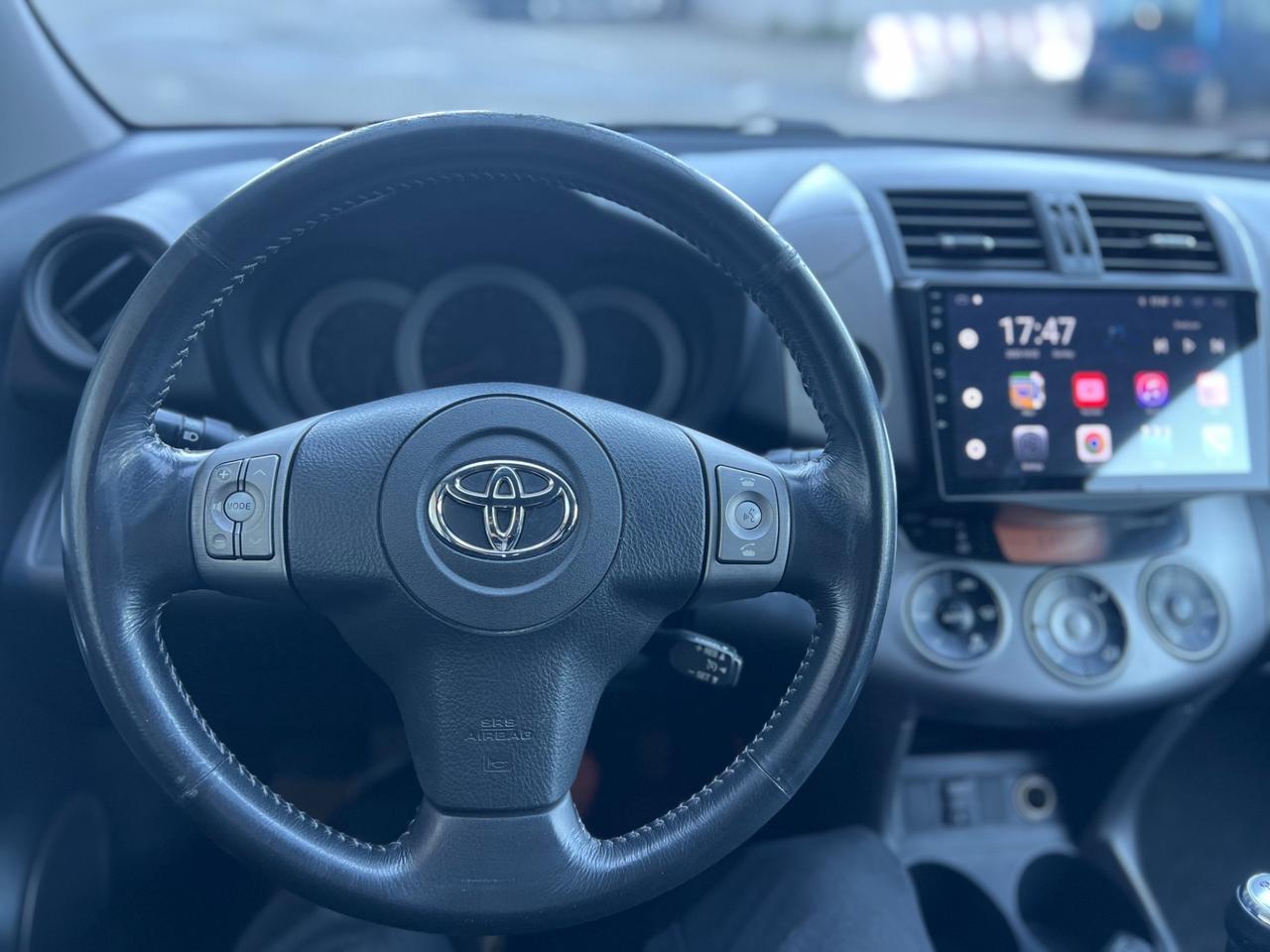 Toyota RAV 4 RAV4 2.2 D-4D 136 CV Sol 4x4 super accessoriata