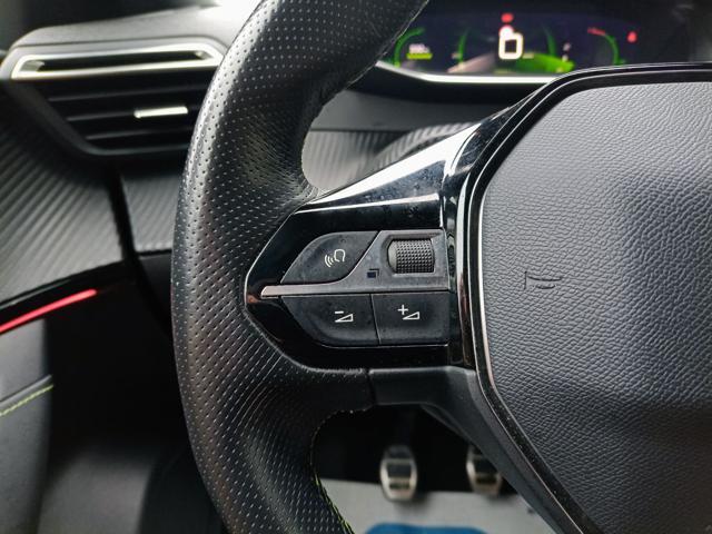 PEUGEOT 2008 PureTech GT Line