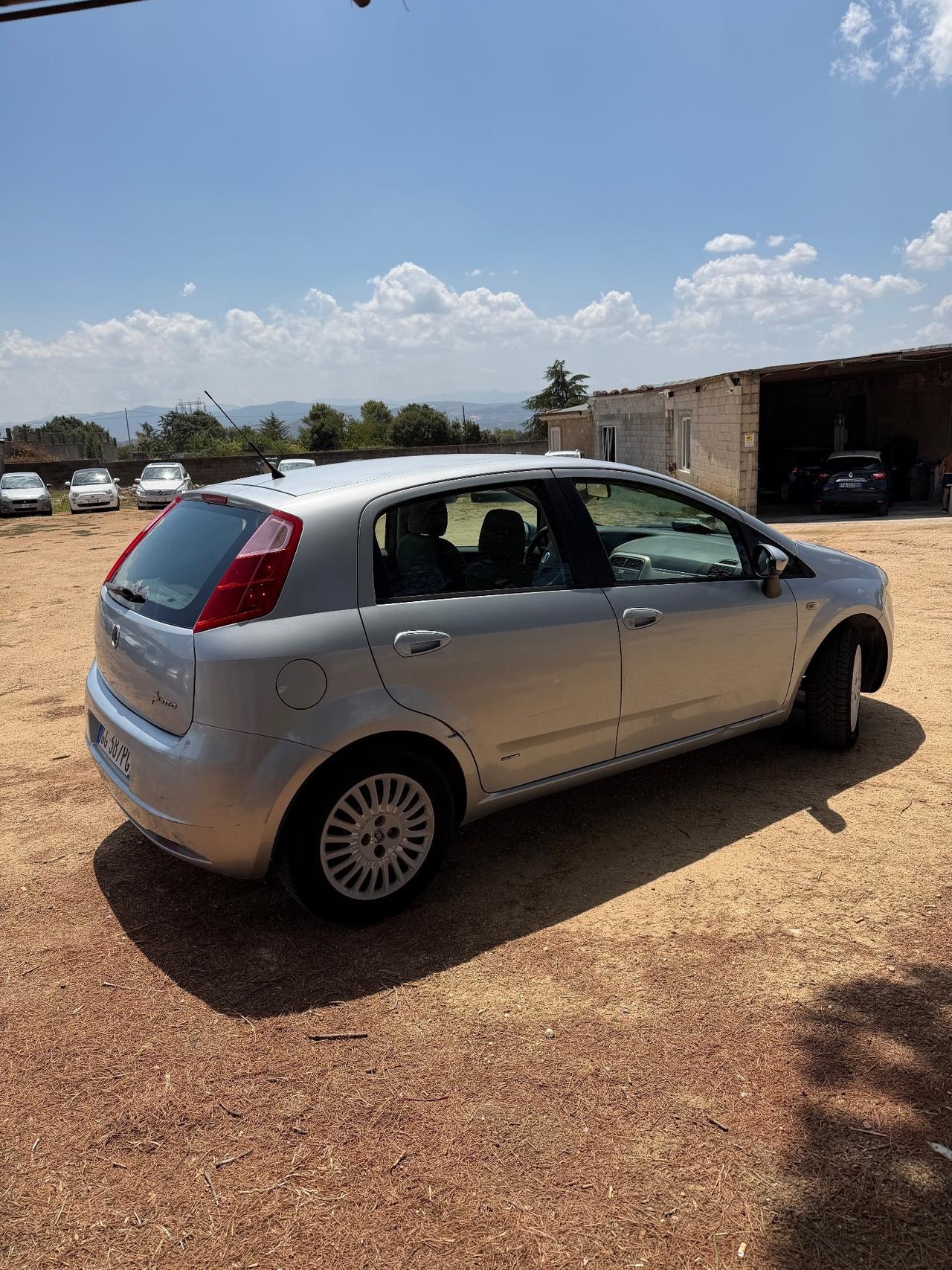 Fiat Grande Punto 1.3 MJT 75 CV 5 porte Active