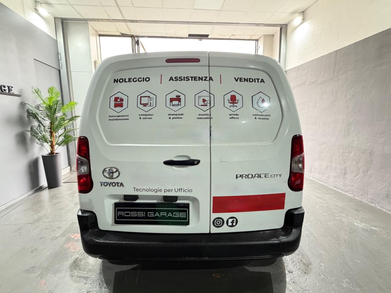 TOYOTA PROACE CITY 1.5D 100 CV S&S AUTOCARRO IVA ESPOSTA