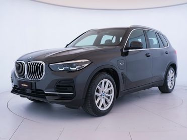BMW X5 xdrive45e xLine auto - KM0 - IVA ESPOSTA